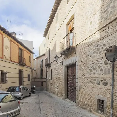 El Patio Del Arrayán - Aloha Appartamento